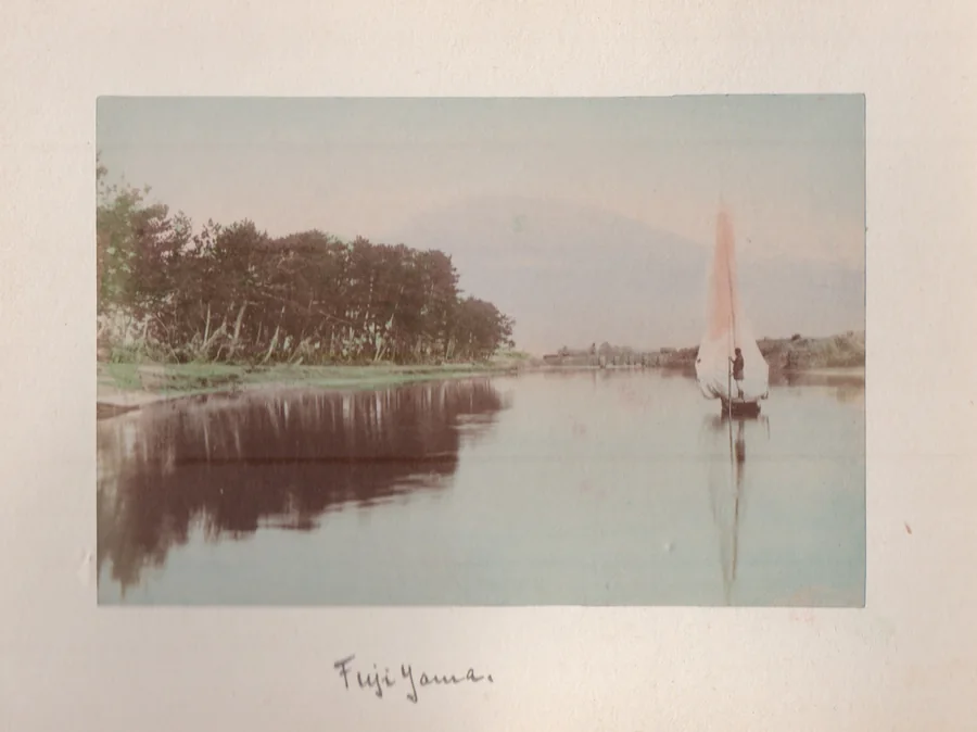 Mount Fuji / Fujiyama - iconic Japanese landscape and travel image from the Ritter archive. - Mount Fuji / Fujiyama - Paul Ritter archive.